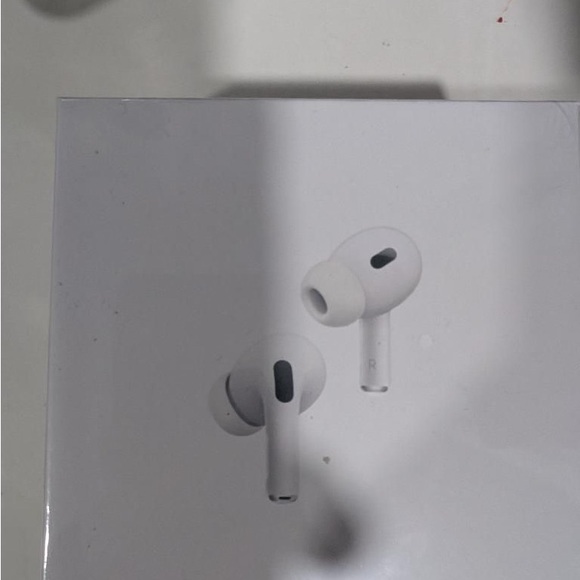 Apple AirPods Pro 2 - Picture 1 of 2